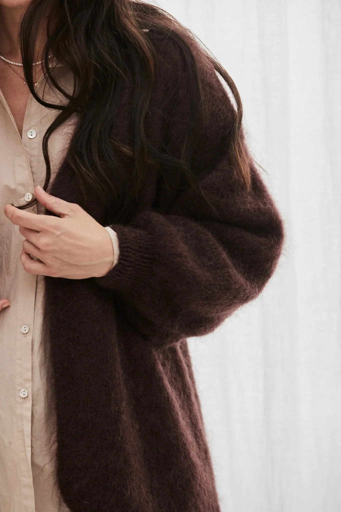 mamapapa-bueno-cardigan-chocolate-mohair-5-manon-bis.jpg