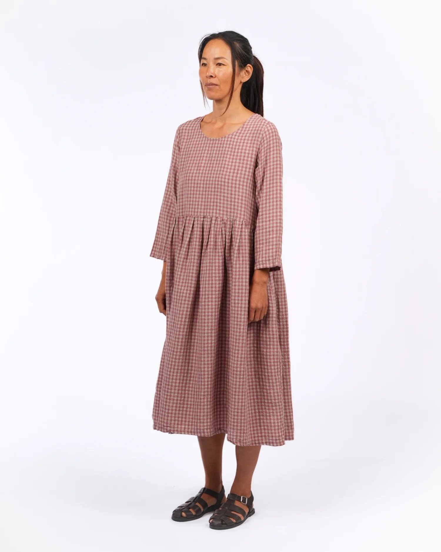 montaigne-journee-french-linen-dress-in-antique-rose-gingham1-manon-bis.jpg .jpg