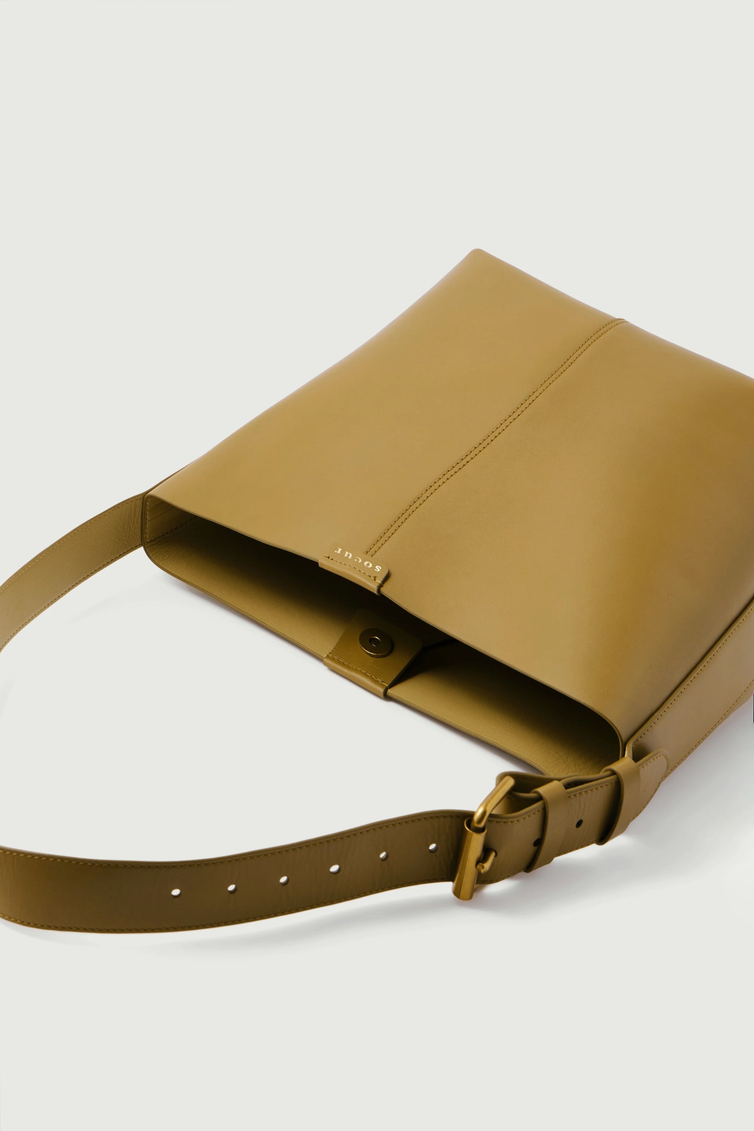 Soeur-Saudade-Mini-Bucket-Bag-Bronze4-manon-bis.jpg