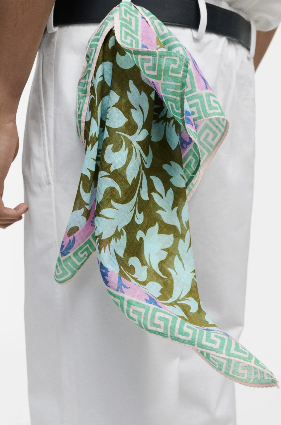 MANON BIS EPICE PARIS SCARF.png