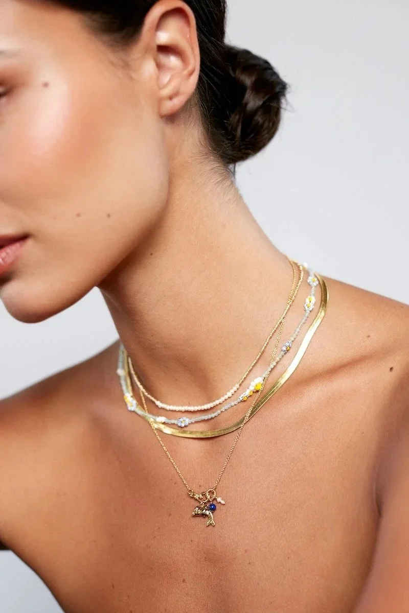 Anni-Lu-bluebell-bloom-necklace_manon-bis.jpg