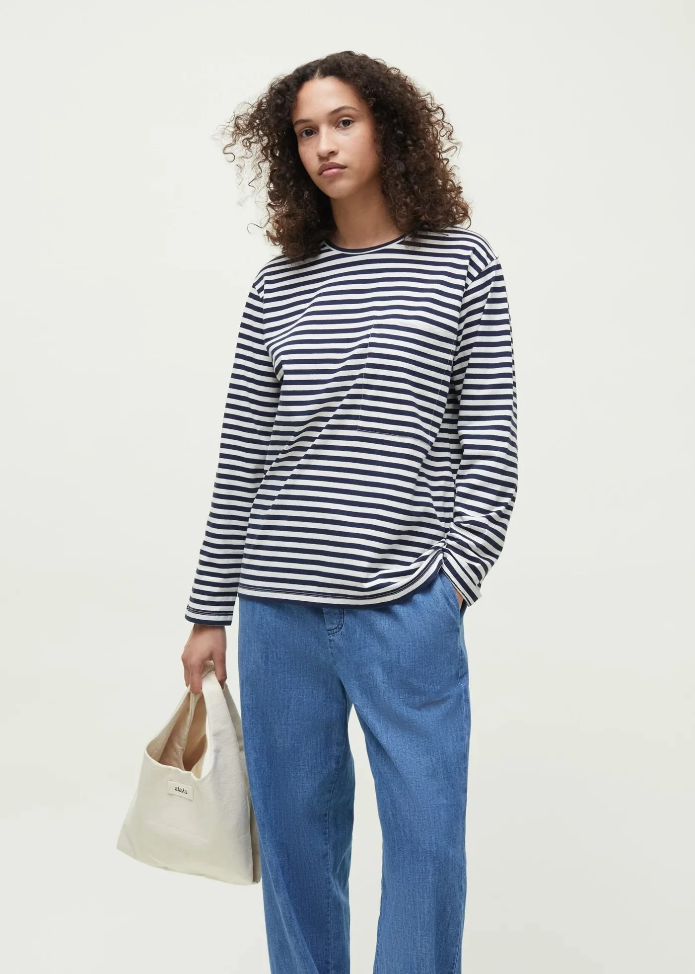 Aiayu-Circular-Long-Sleeve_Mix-Night_manon-bis.jpg .jpg