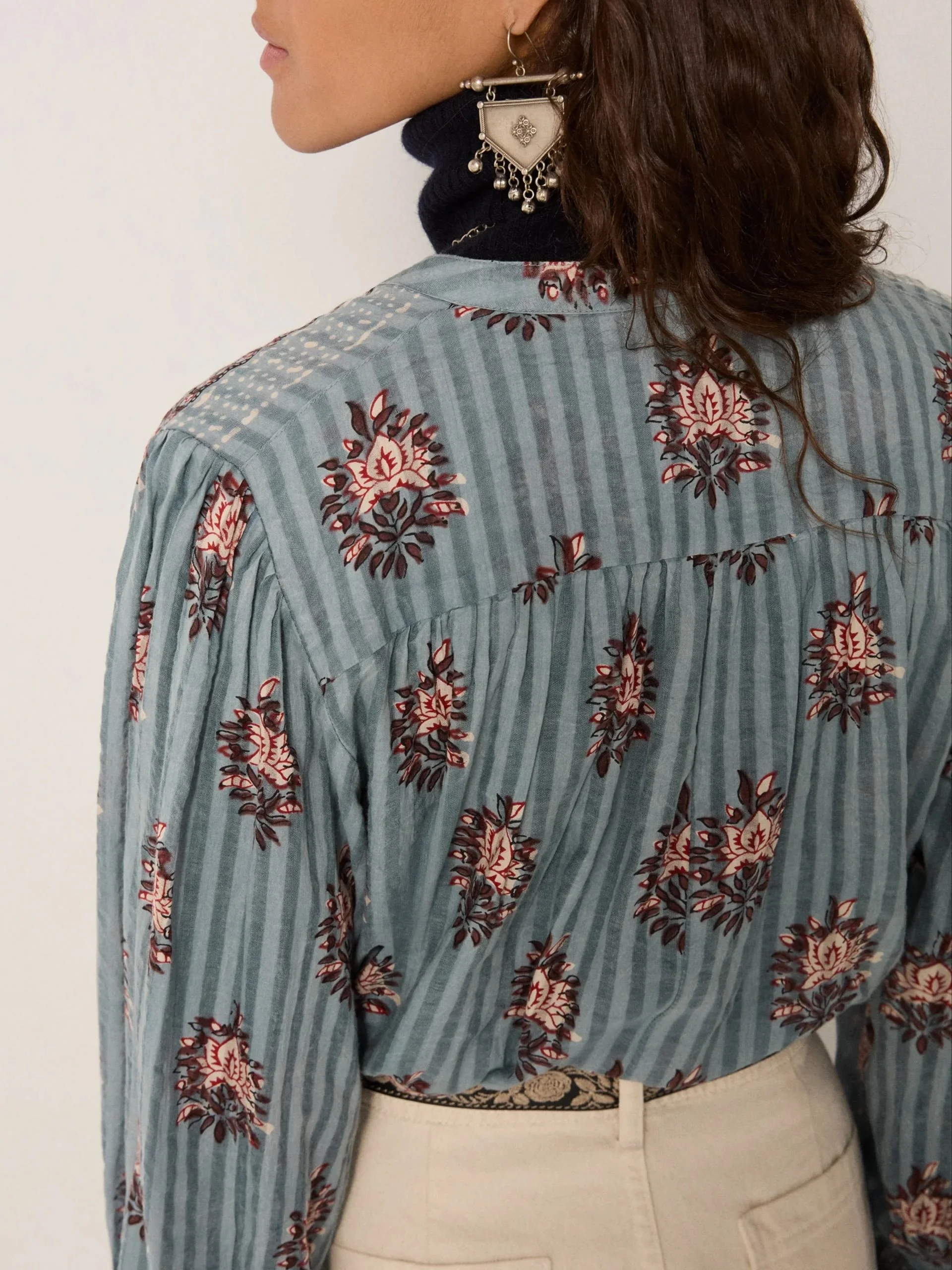 Maison-Hotel-Omara-Blouse-Cerulean Blue-1-manon-Bis.jpg