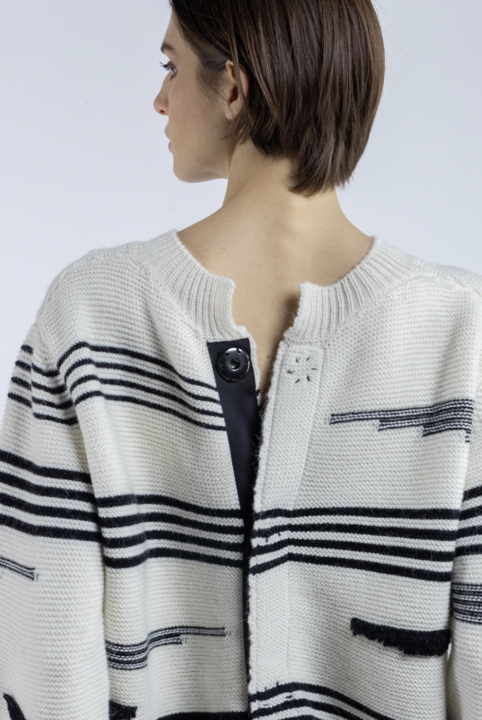 Phisique-du-role-25W272-links-sweater-turnable-in-alpaca-with-stripes1-manon-bis.jpg.png