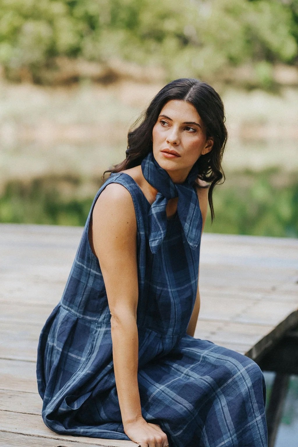 montaigne-sartene-blue-check-linen-dress-1-manon-bis.jpg