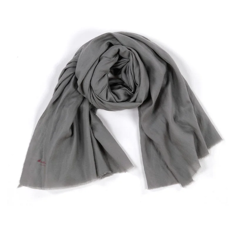 manuelle-guibal-scarf-jokash-6951-lichen_manon-bis.jpg