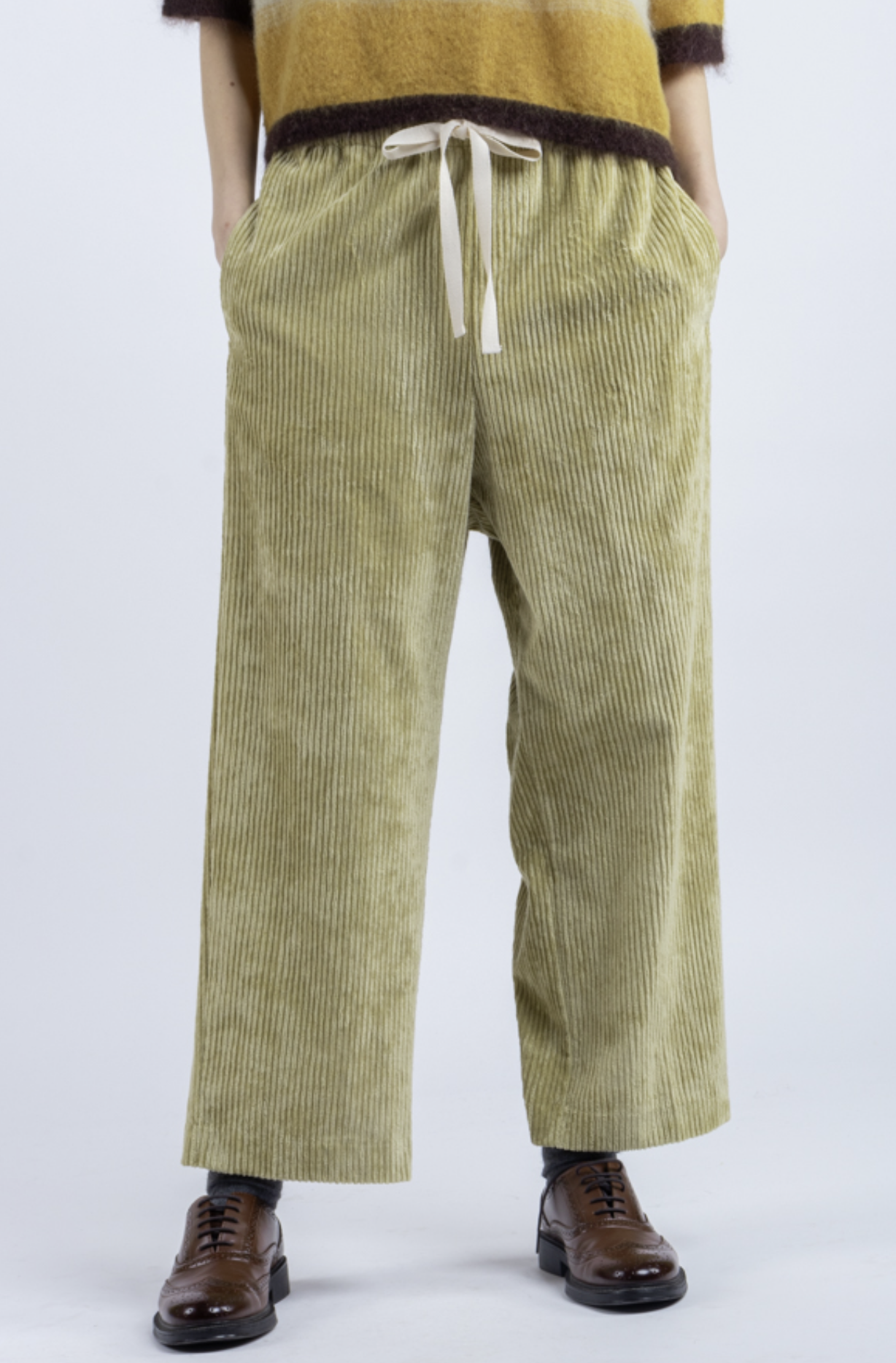 Phisique-du-role-25W073-venezia-cotton-viscose-coururoy-pants1-manon-bis.jpg.png