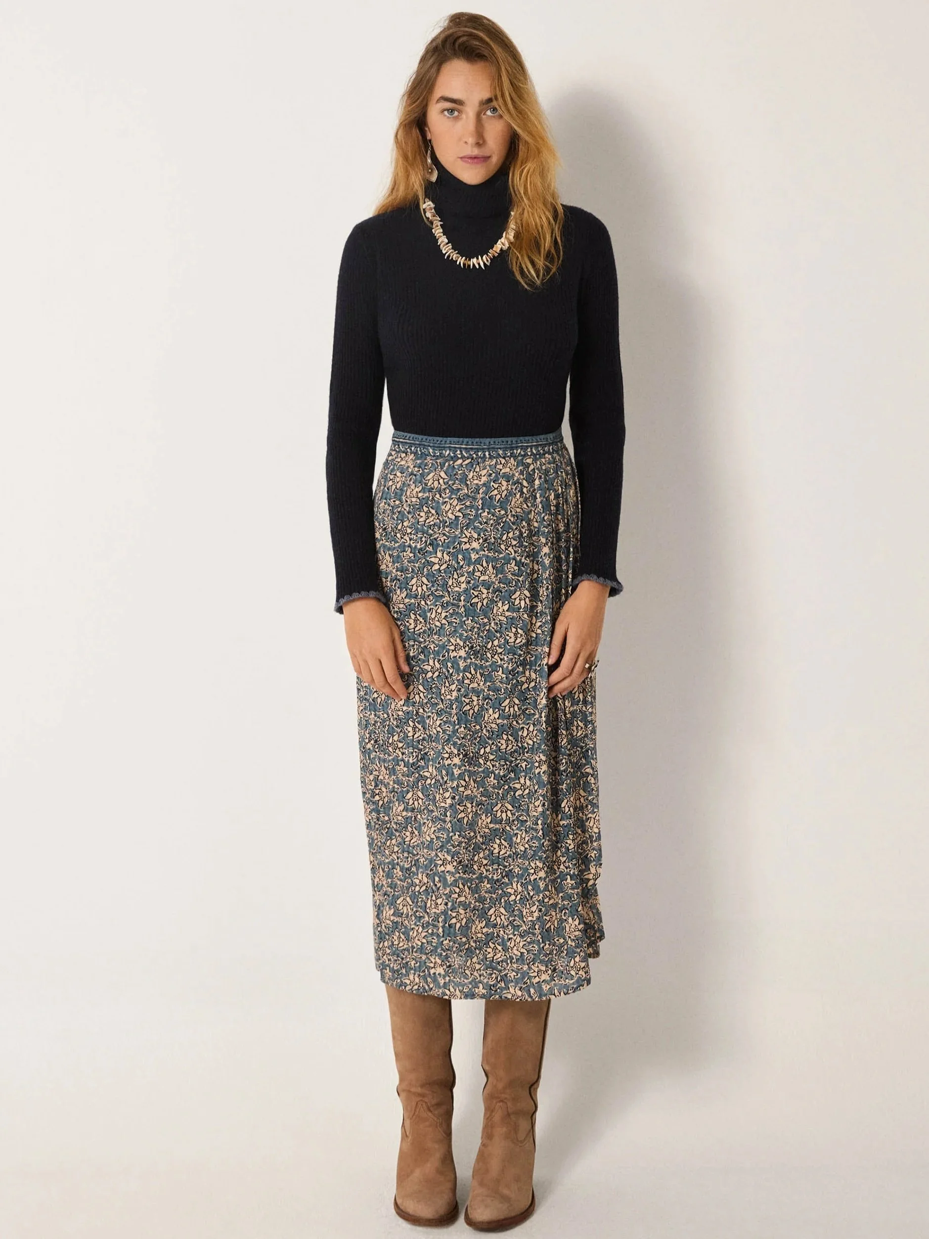 Maison-Hotel-Jess-Skirt-Blue-Lion-Teal-Manon-Bis.jpg