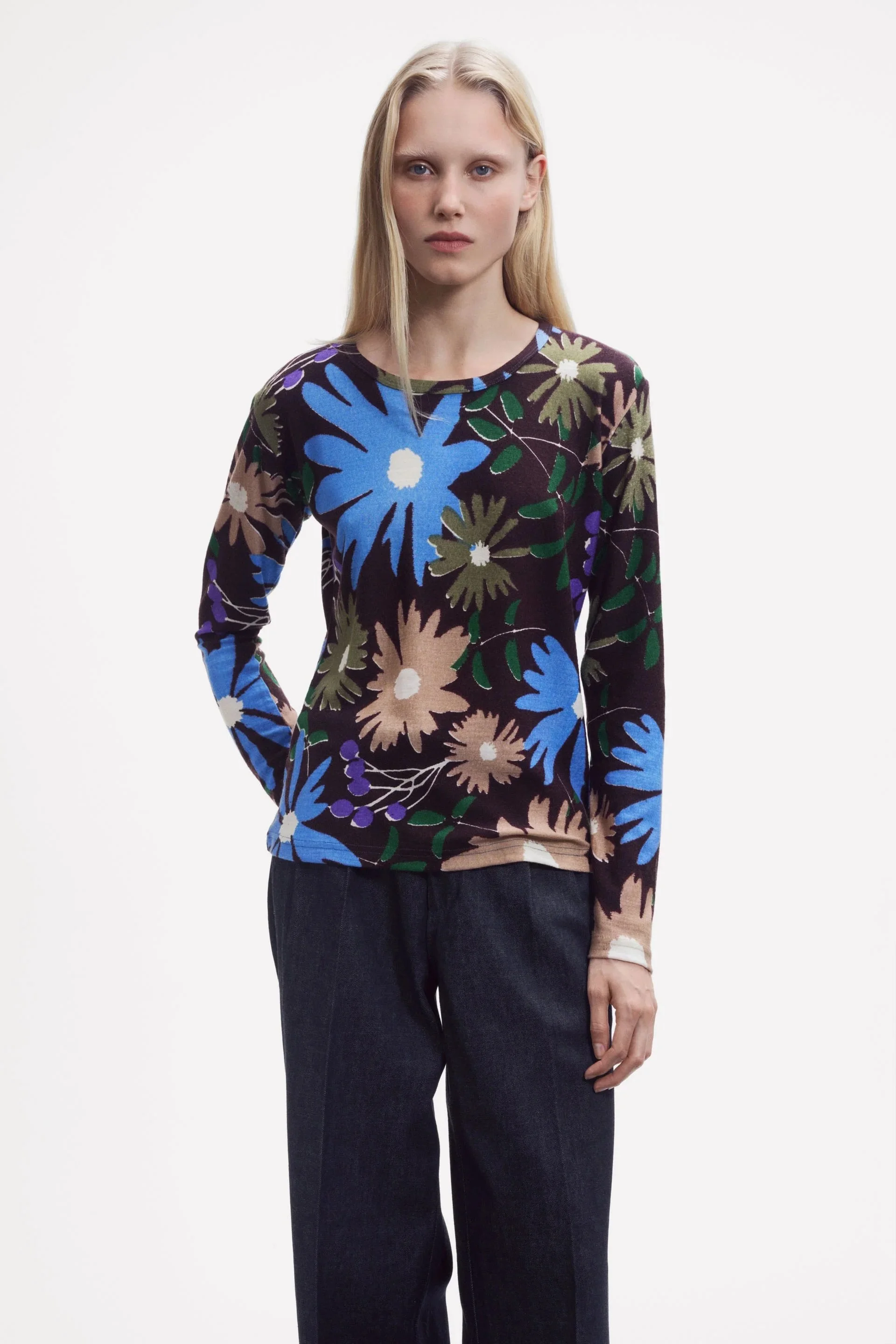 Epice-t-shirt-flowers-TW2581F_blackberry-2-manon-bis.jpg