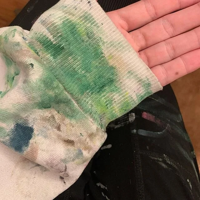 Just remembered dreaming last night that an old friend who hasn&rsquo;t texted me back in a while texted me back &ldquo;sending you love ❤️&rdquo; and I felt calm and less anxious. Sad to think about it now.