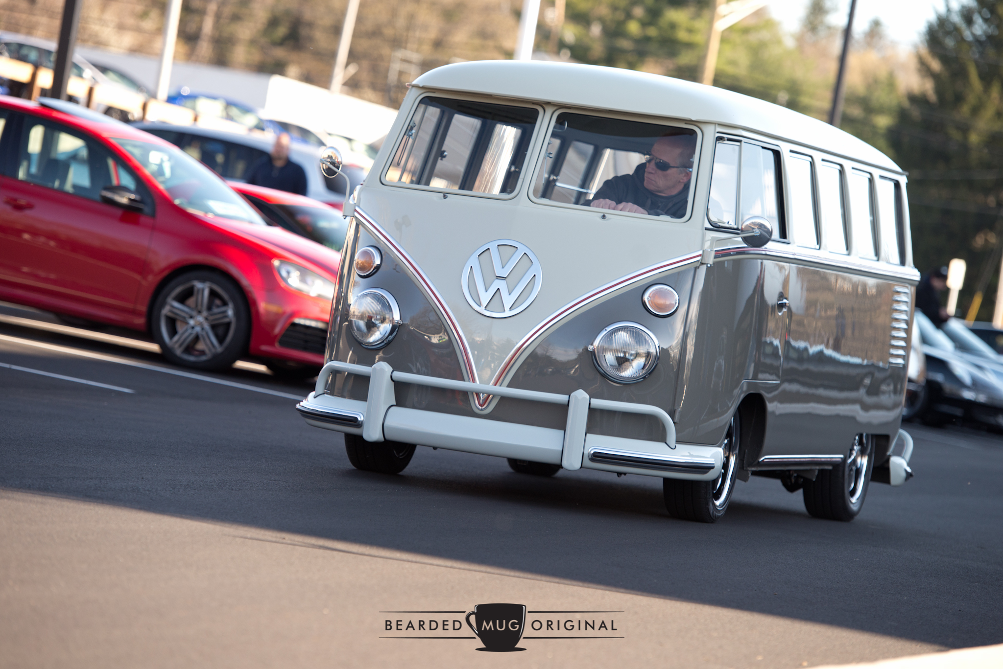 This Microbus, other than being in phenomenal condition, had a bunch of cool details, like that red pin-striping. 