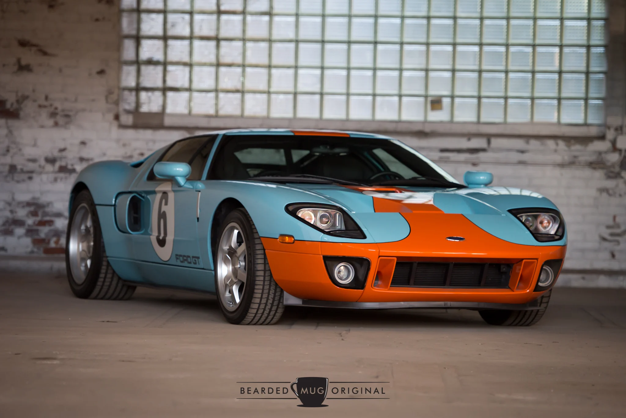 The 2006 Heritage Edition, limited to just 343 units, pays homage to its storied past by wearing a Heritage blue/Epic orange livery reminiscent of the JW Automotive/Gulf Oil car of the LeMans winning GT40.