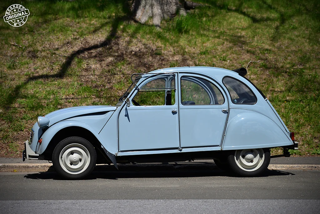 65Citroen2CVgraySide.jpg