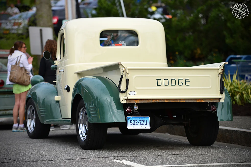 1942DodgeRear.jpg