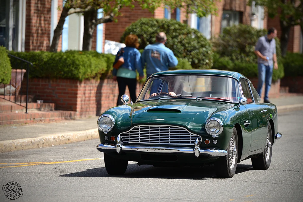AstonMartinDB4SeriesV.jpg