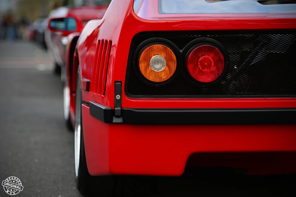 F40taillights.jpg
