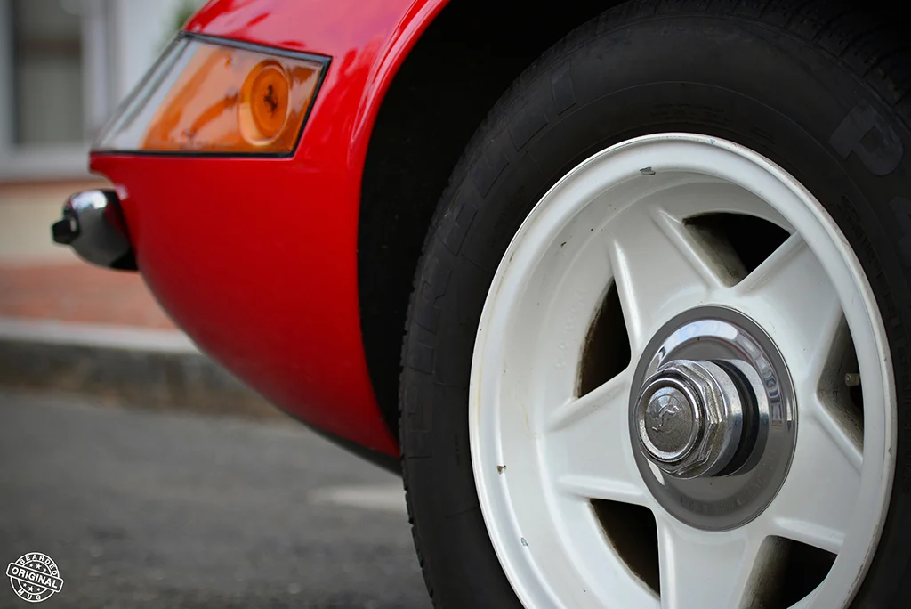 FerrariDaytonaWheel.jpg