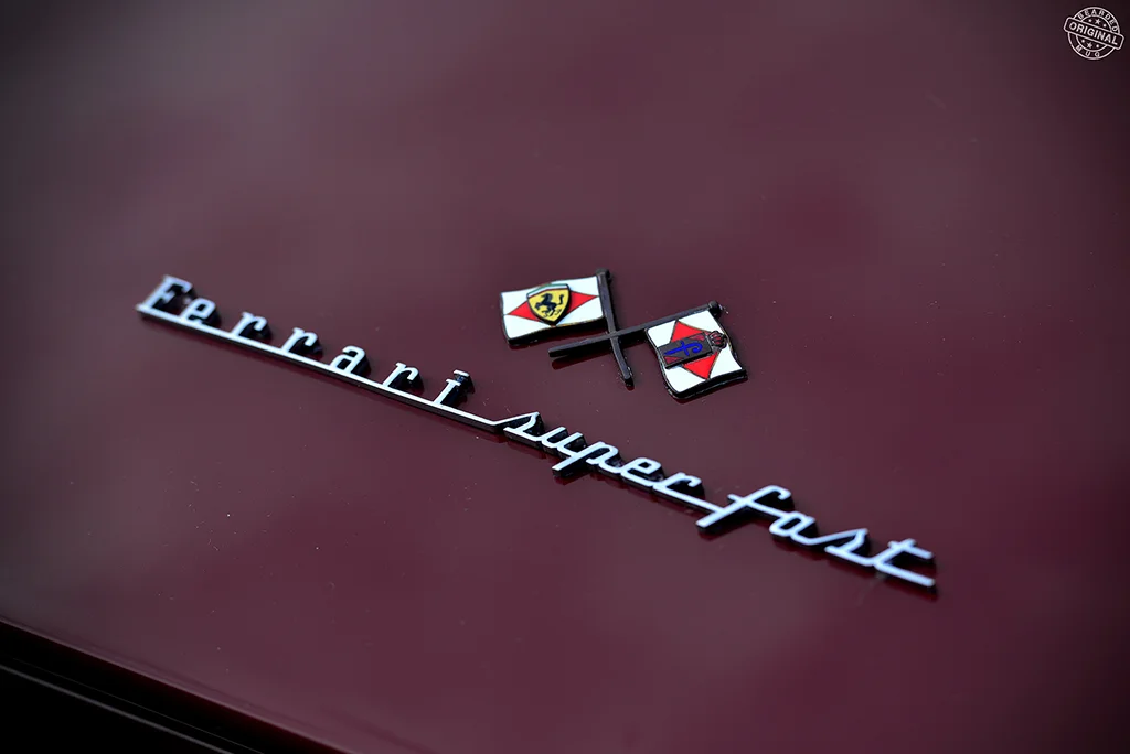 FerrariSuperfastbadge.jpg