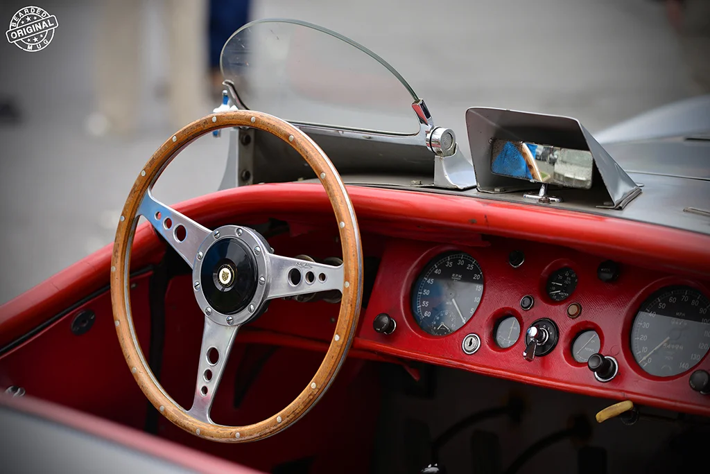 JaguarXK120Mint.jpg