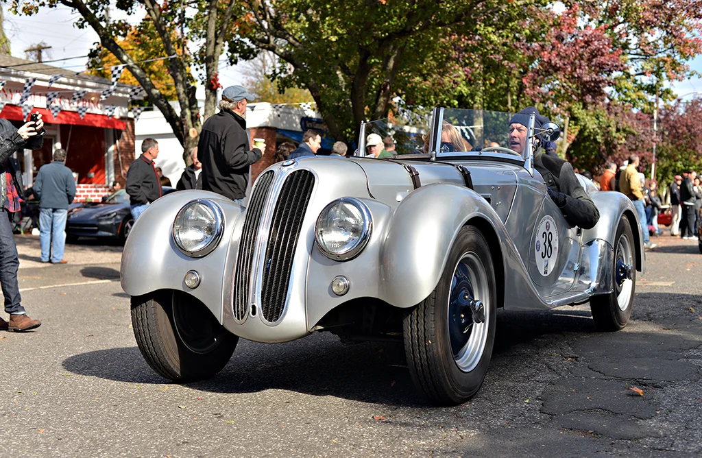 BMW328.jpg