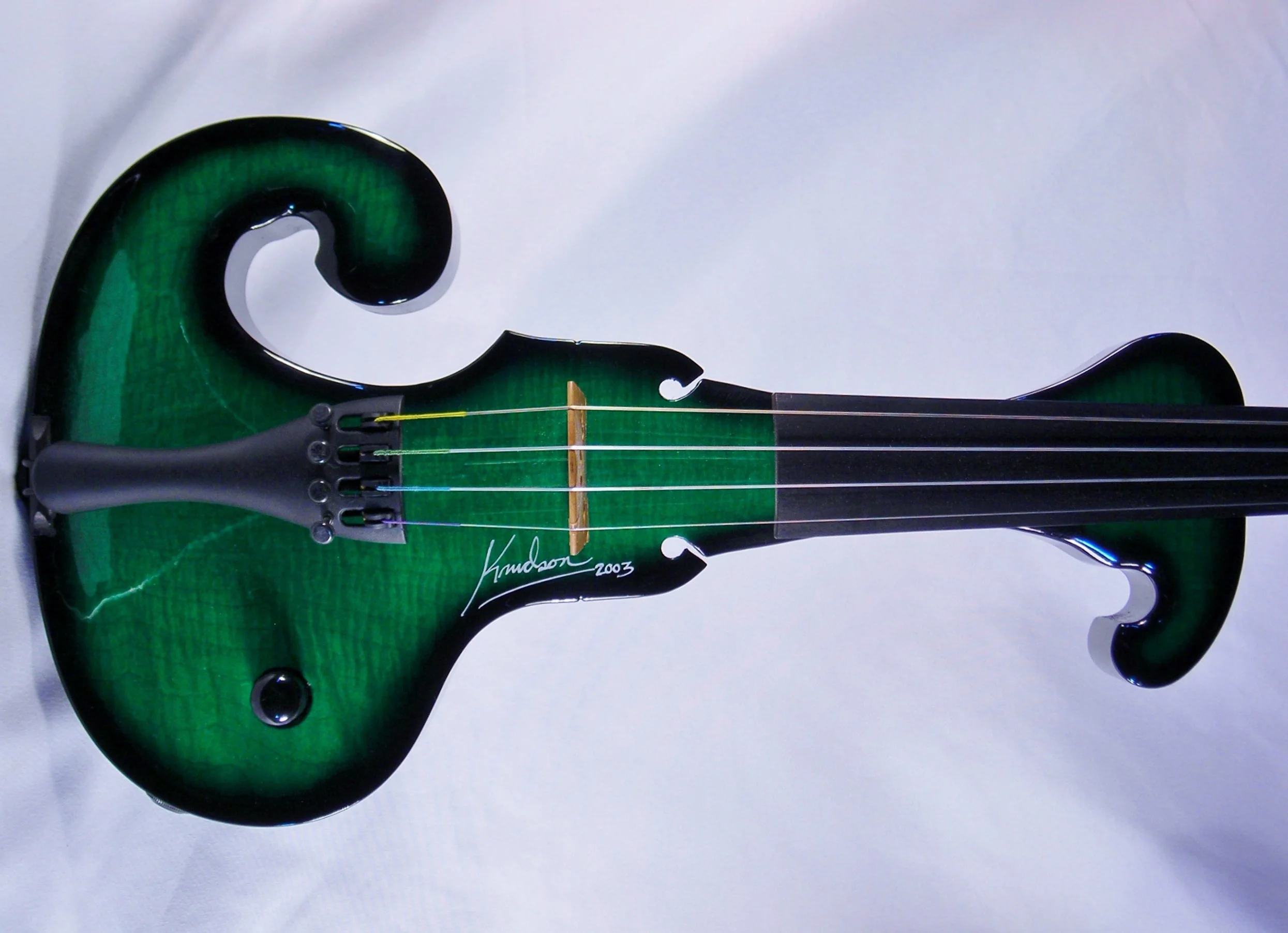 2014 E violins 032.JPG