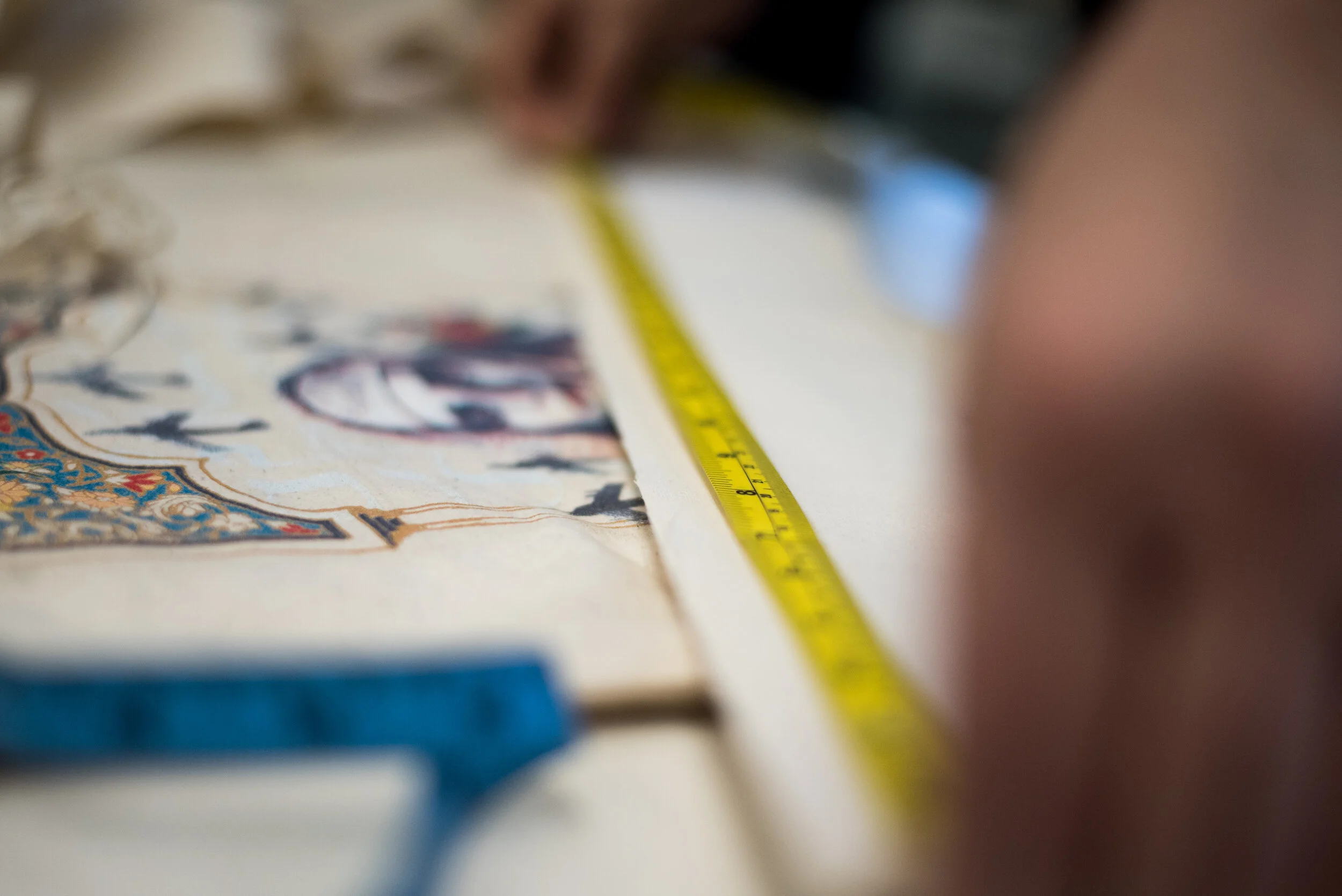 Members of the Blue Tin Cooperative prepare canvas totes for a Soho House Chicago launch event on Thursday, January 24. Photo by Sehar Sufi.