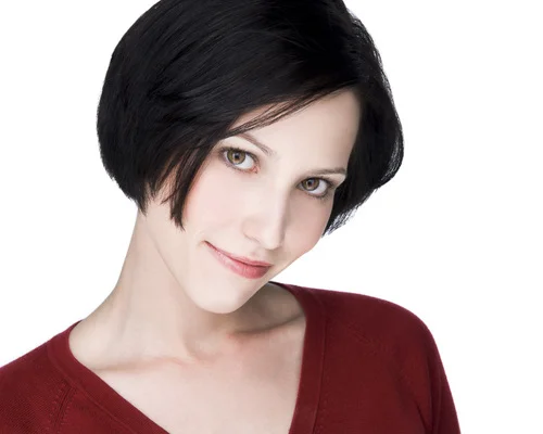 Wear your hair in your headshot the same way you wear it to your auditions. 