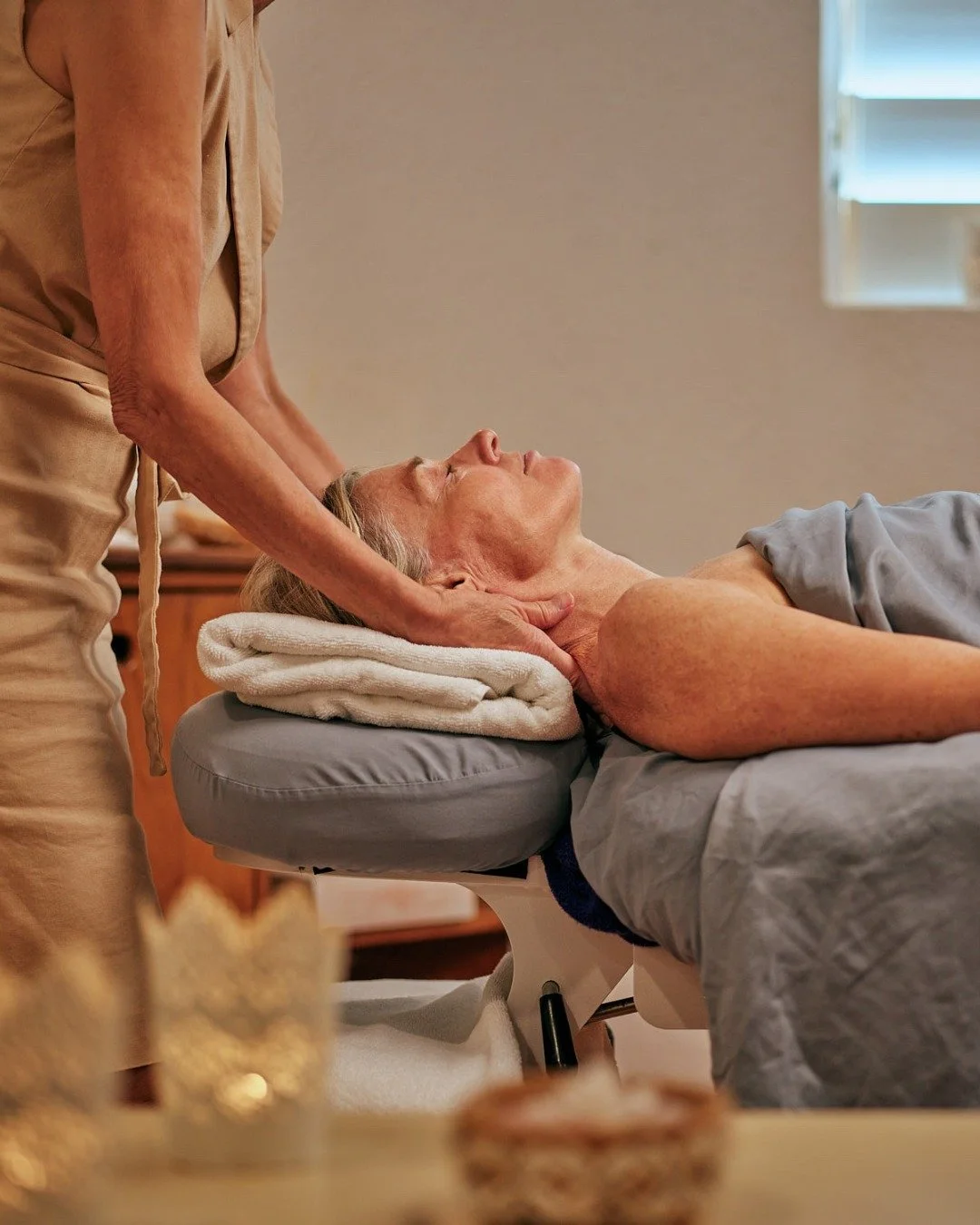 Wellness is balance — time to move, time to pause, time to indulge. 💫
As part of your Wellness Retreat, enjoy a 60-minute treatment combining a relaxation massage with a rejuvenating Botanical or Marine facial. Additional therapies can be tai