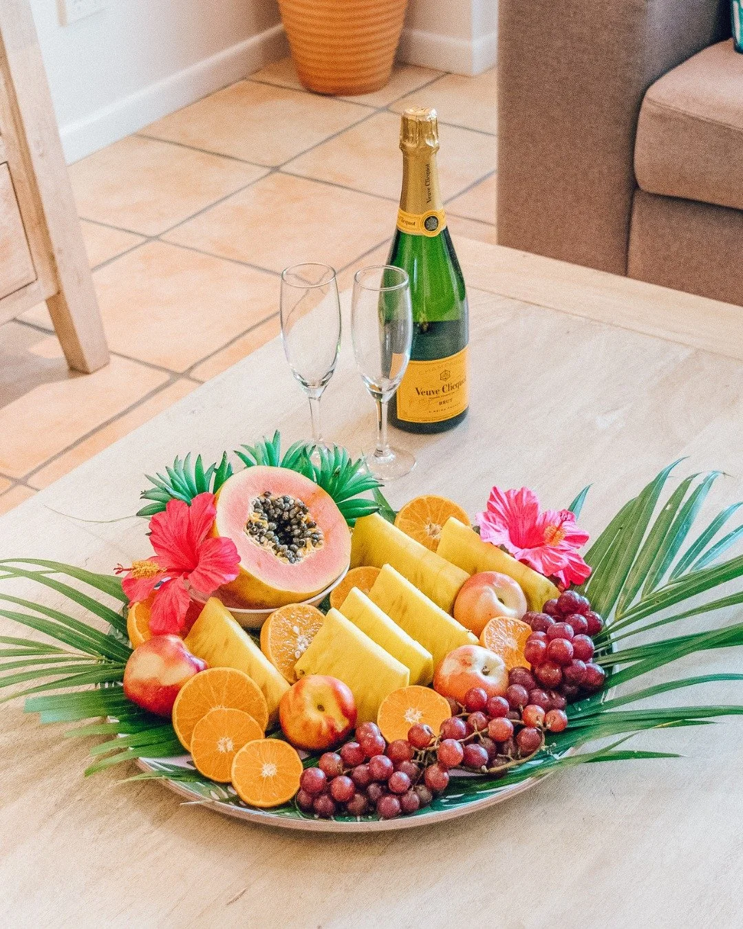 If a tropical Christmas sounds like your kind of celebration, Port Douglas offers it all. Beautiful weather, fresh seafood, sunset beach walks and a festive atmosphere that feels refreshing and calm 🎄

Cayman Villas is your home base for the season,