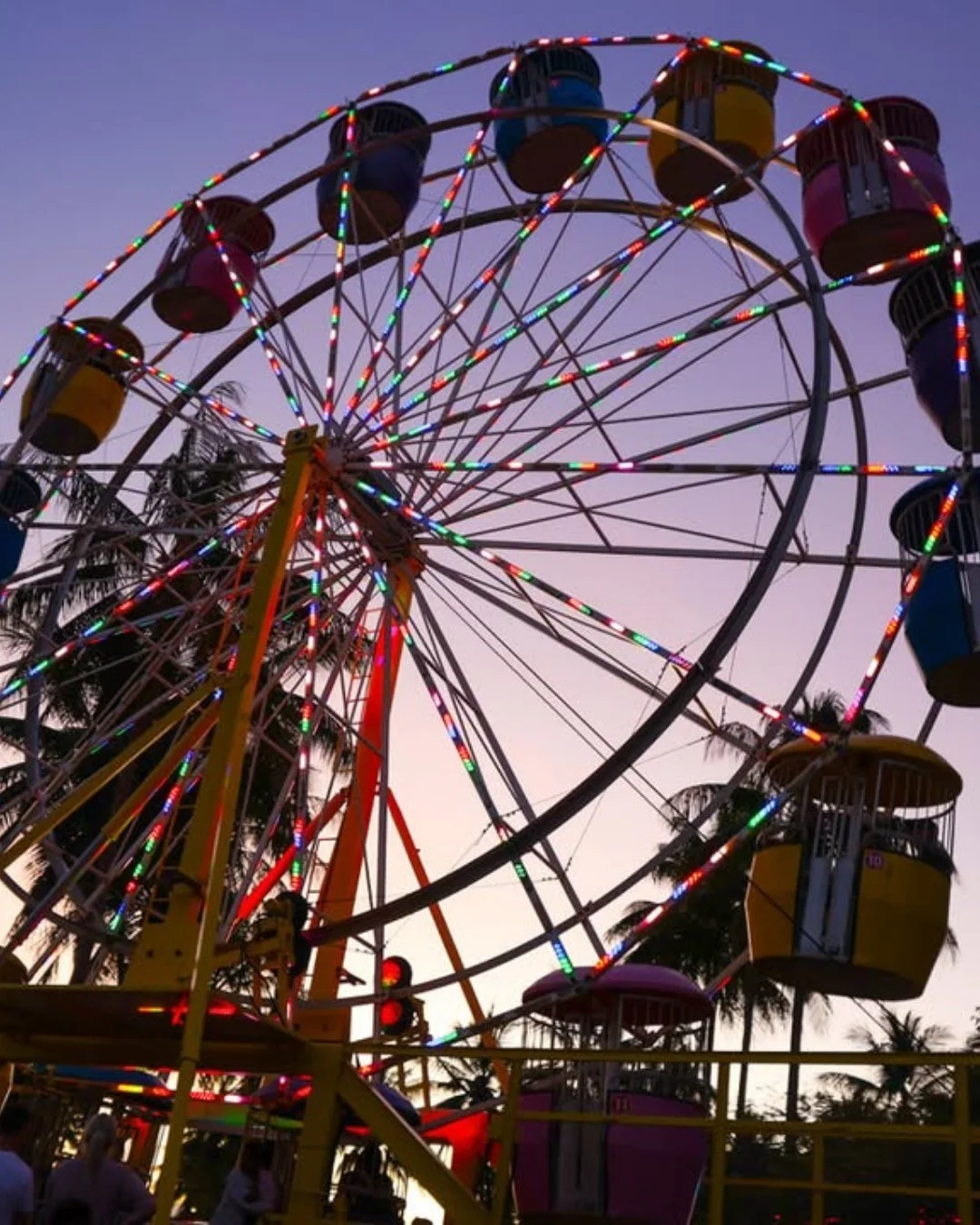 Port Douglas Carnivale returns 15&ndash;24 May 2026 🌴✨

Ten days of colour, music and celebration woven through the heart of town. Macrossan Street comes alive for the iconic Street Parade, Savannah Sounds fills the air at Rex Smeal Park across thre