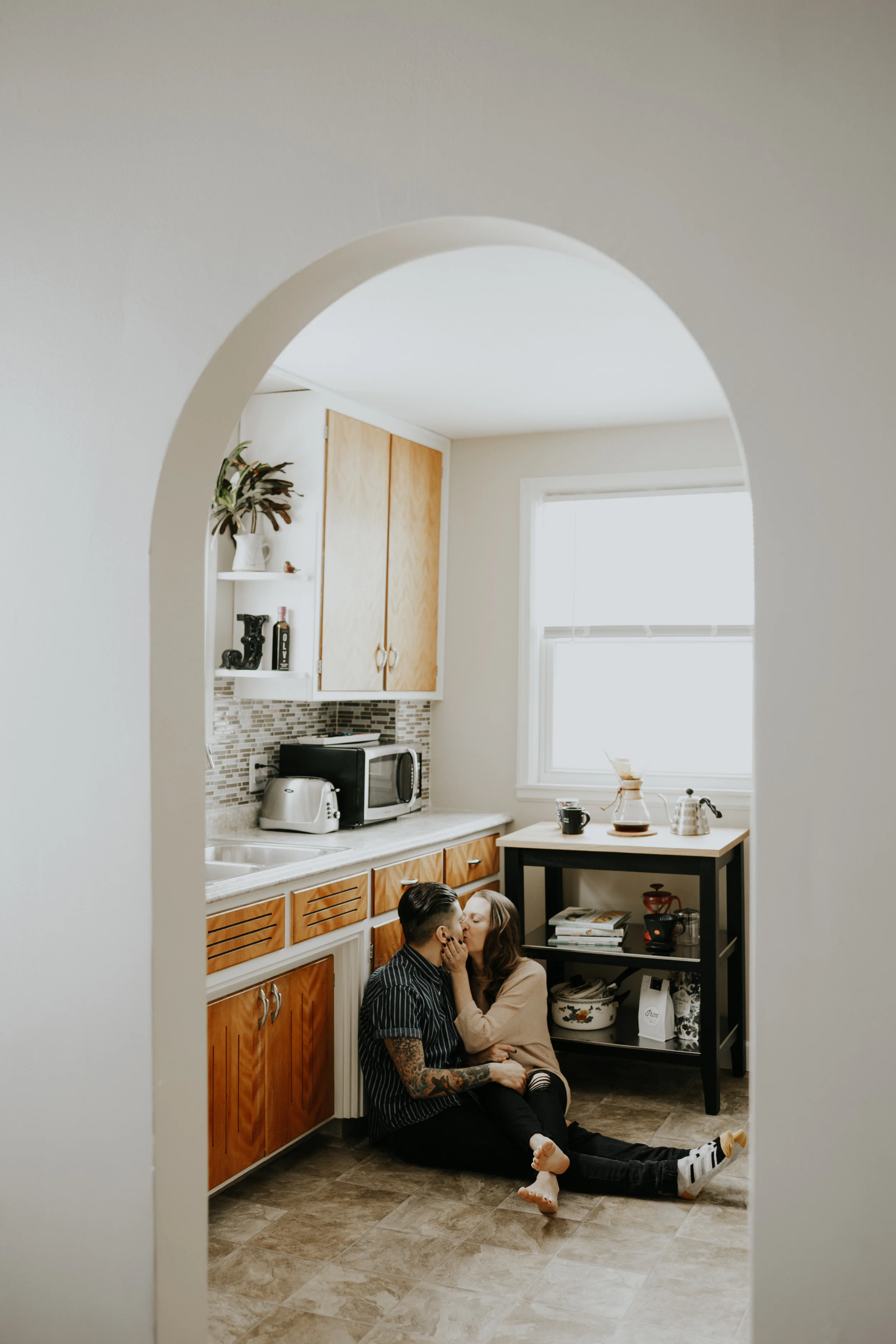 Katie&BrocksInHomeSession-12.jpg