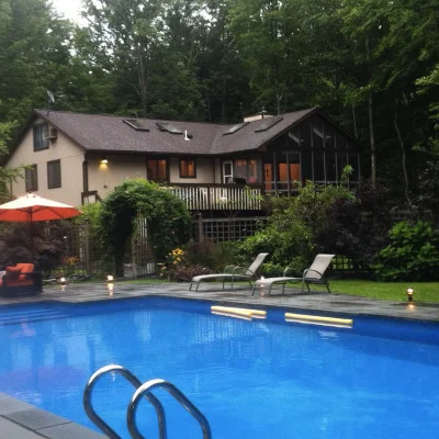 AIRBNB HOME #3019519 Sleeps 10-18 with a Pool House and an Attic. There’s a 3nt min. Total of $2,382 for 3 nights