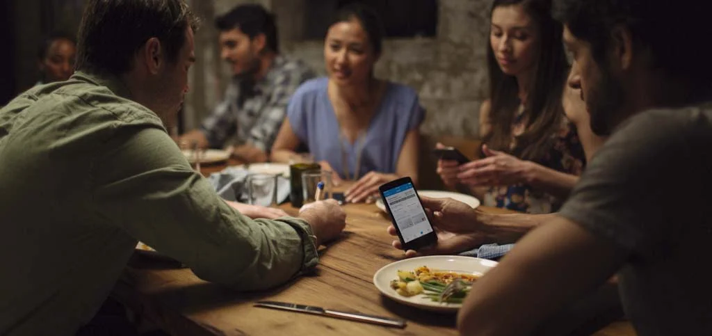 Commercial - Google Wallet - Commercial - Tech - Google Wallet Dinner - 01_2.jpg