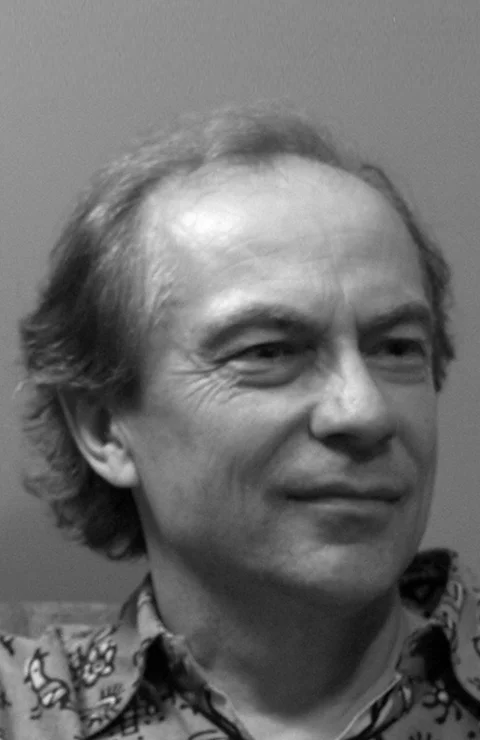 Bio Bw.jpg