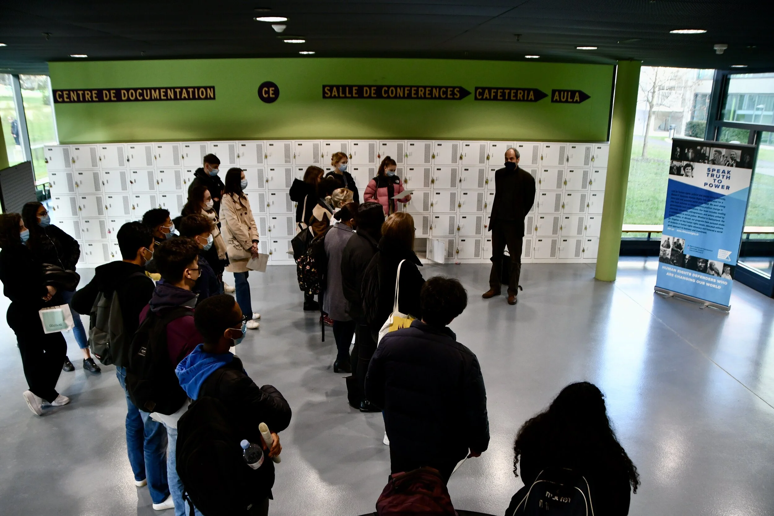 Presenting STTP at the Collège Sismondi