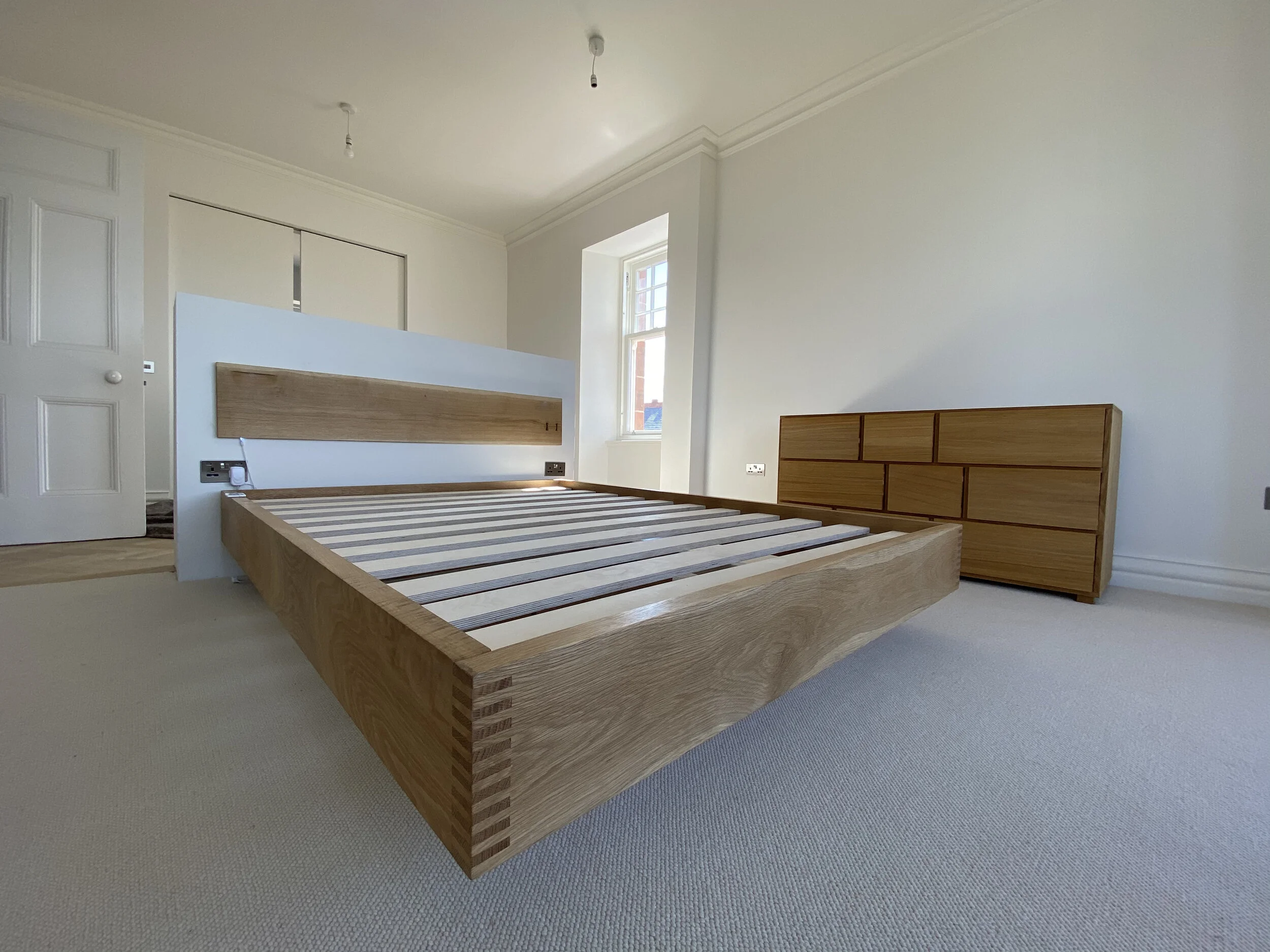 Floating Oak Bed