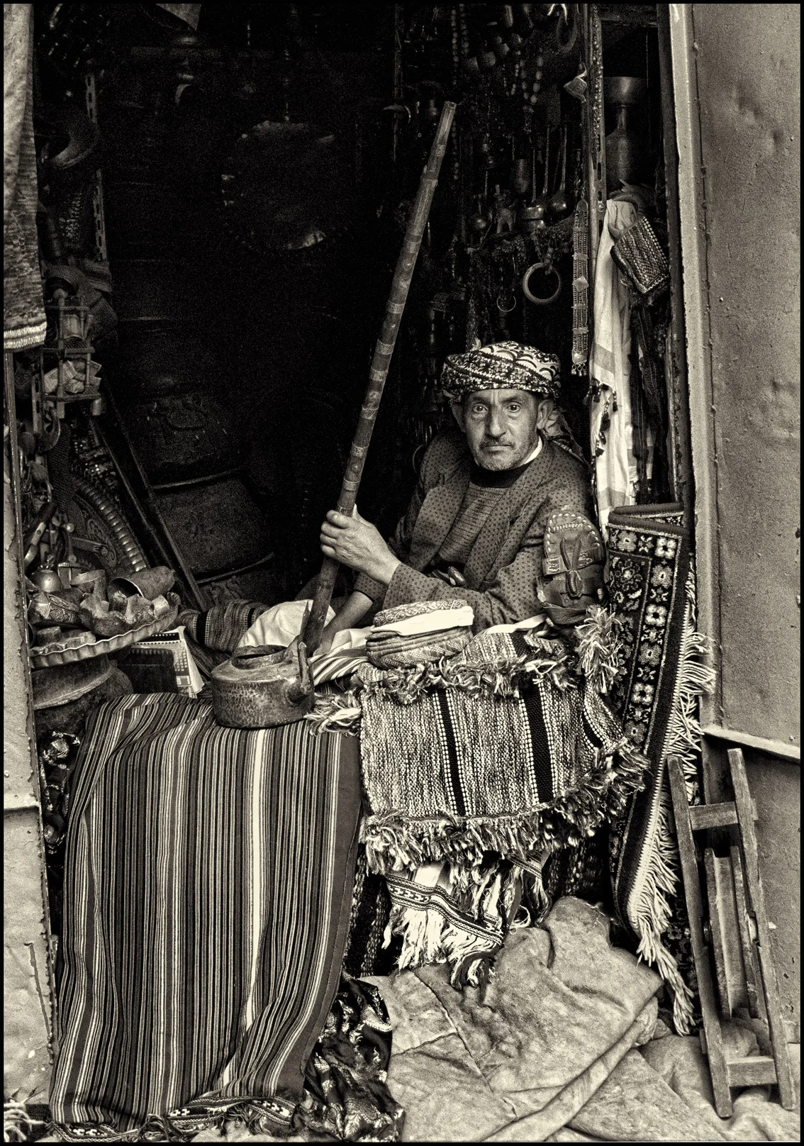 Saleh Al Hamadani antiques trader , Souq al Milh Sana'a 2007.