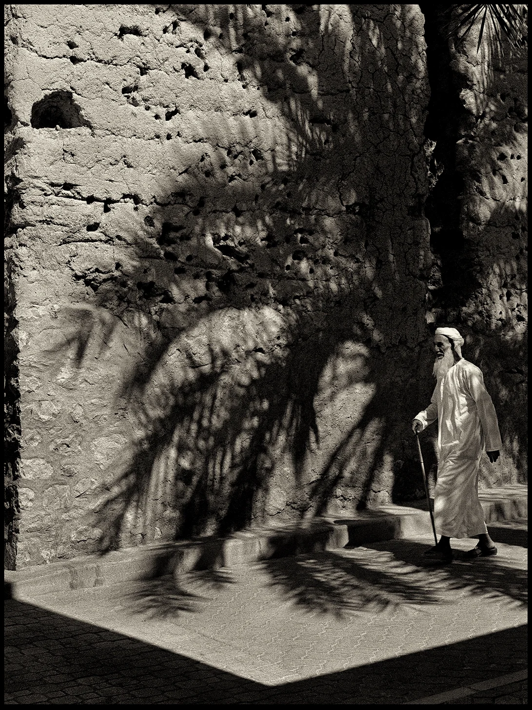 An old man at Nizwa souq 2006.