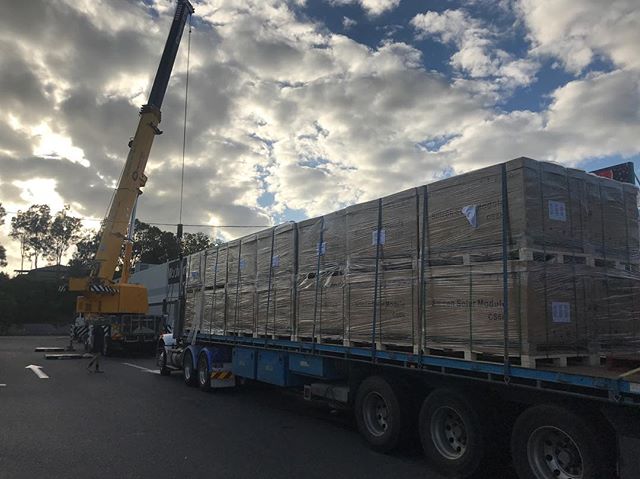 Our panels arrived yesterday in Brisbane direct from our trusted suppliers @haymansbyron. Thanks Macca for your expert help !