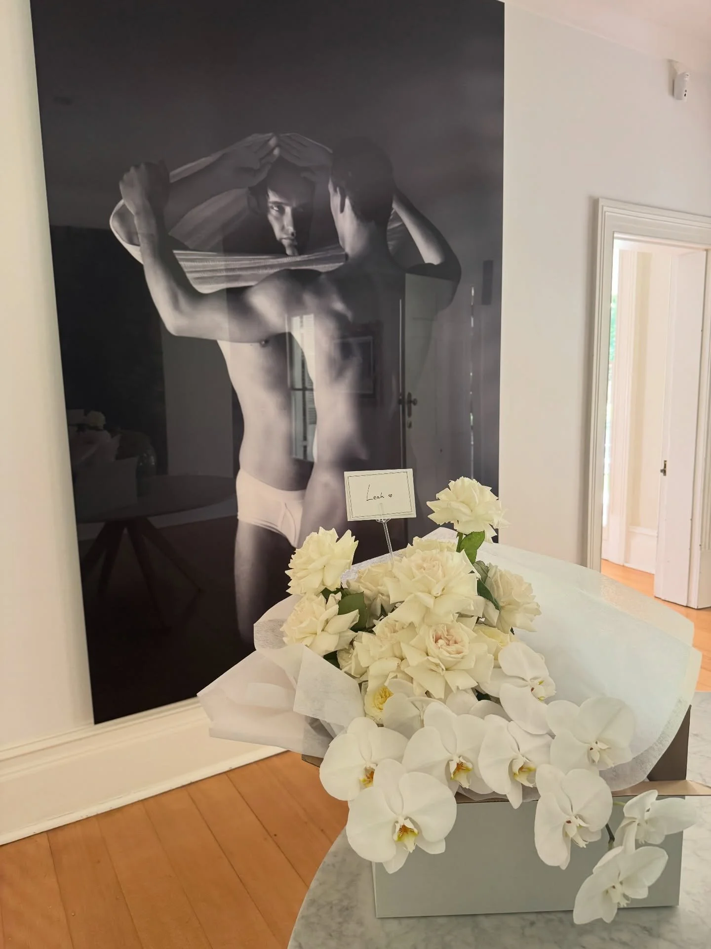 Life on the farm 🐮🍇🦋

@monafarm_ @lovebylucy_celebrant @heartandcolour_photography @davly010 @taraflorenceartistry @drapeologist @chandelierstodiefor @simonekascatering