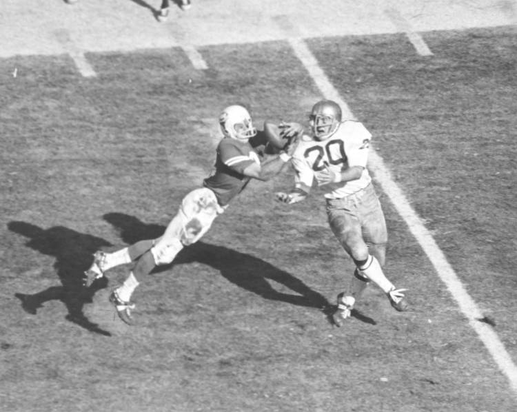 Lester intercepting pass against Notre Dame 1969