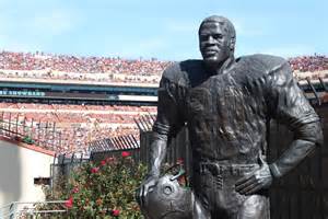 Statue of Earl Campbell- 1977- SN Player of the Year