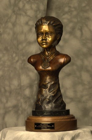 Women's Hall of Honor Trophy