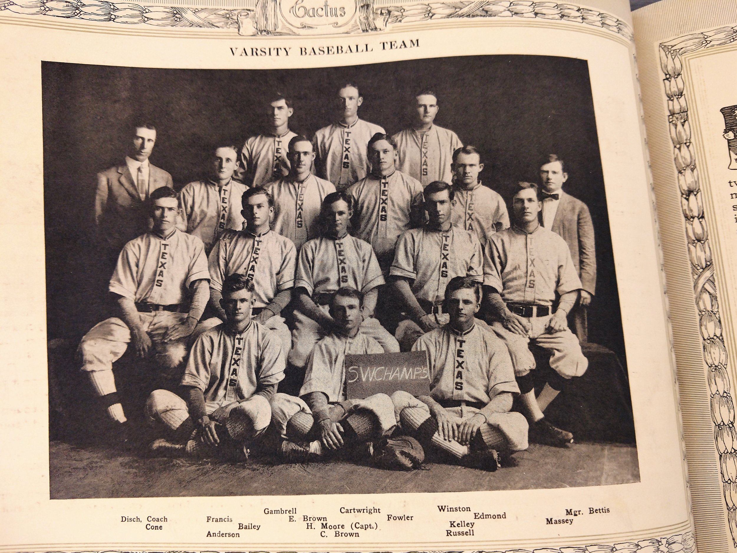 1913 m. baseball.jpg