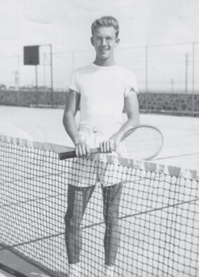  Walter Driver – NCAA doubles champion (with John Hickman), 1943; won three consecutive SWC singles titles, 1955-1957; member, 1941 National Junior Davis Cup team, which included Budge Patty, Vic Seixas and Jimmy Evert, Chris’s father; ranked No. 10 