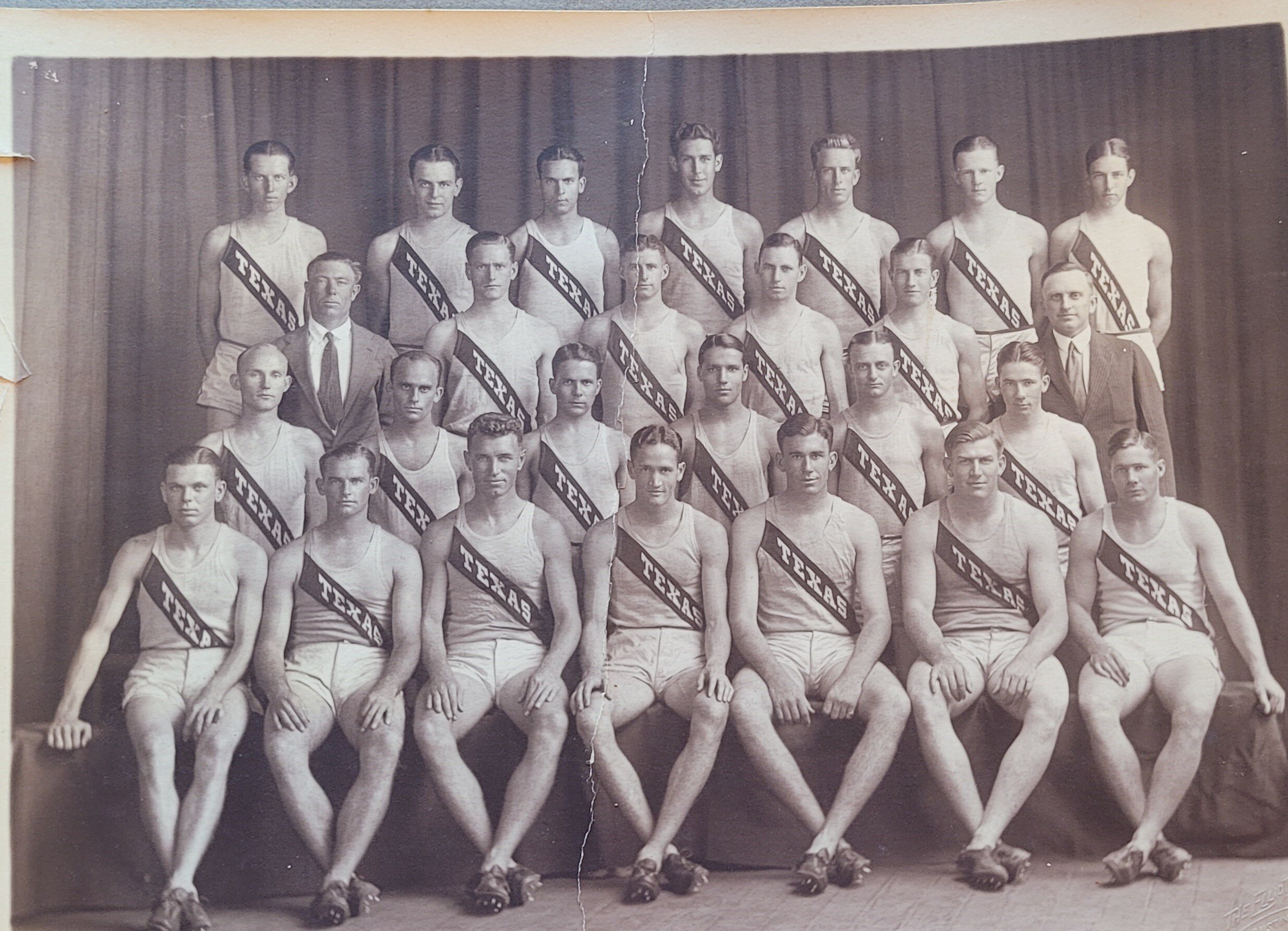 George Harris is bottom row second from the left and Reese is 4th from the left