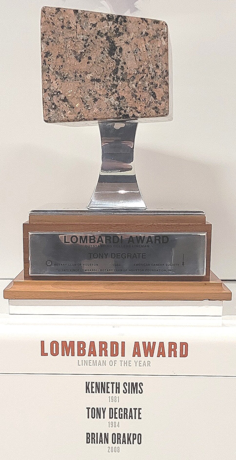 Lombardi Award  Kenneth Sims, 1984 Tony Degrate 1984 , Brian Orakpo 2008