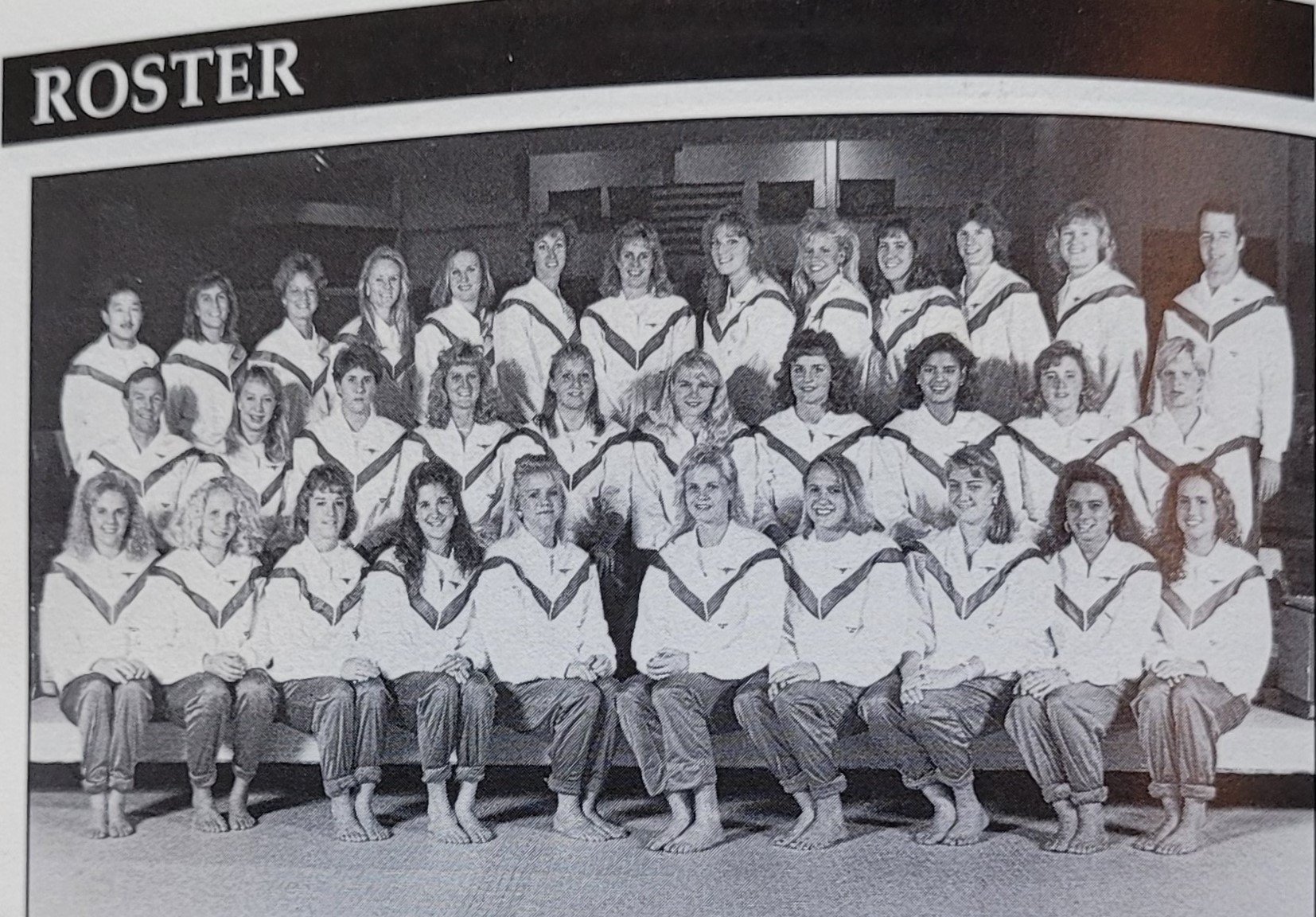 1990  womens swimming  (13).jpg
