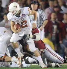 sequence of injury to Colt in Alabama game 4.jpg