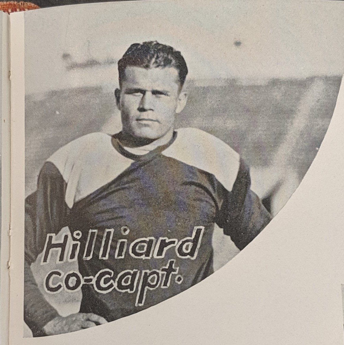 1934-1935 (football  Hilliard.jpg